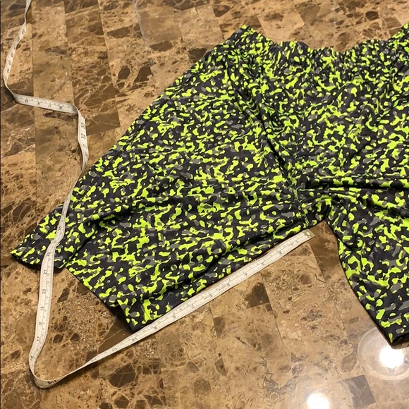 Nike Dri Fit Shorts - Picture 4 of 4